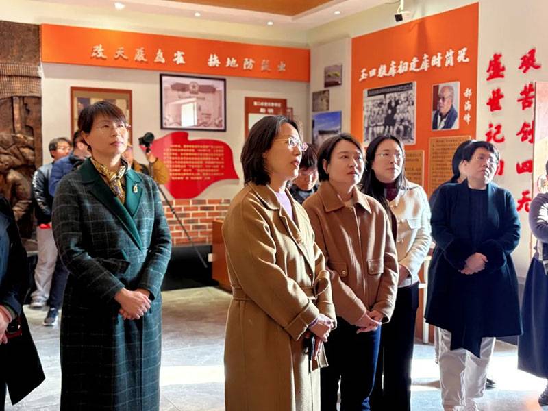 ظչѧϰ߸ִίѵʵ