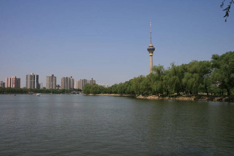 Ƭ 024.jpg
