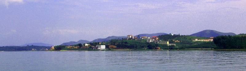 100_1935b.jpg