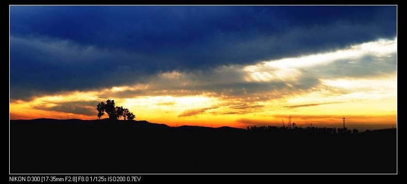 Ƭ 073.jpg