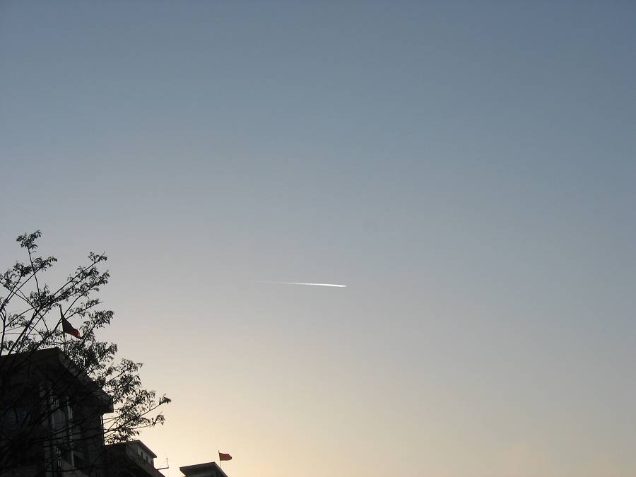 Ƭ 002.jpg