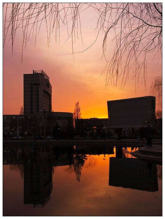 03.jpg