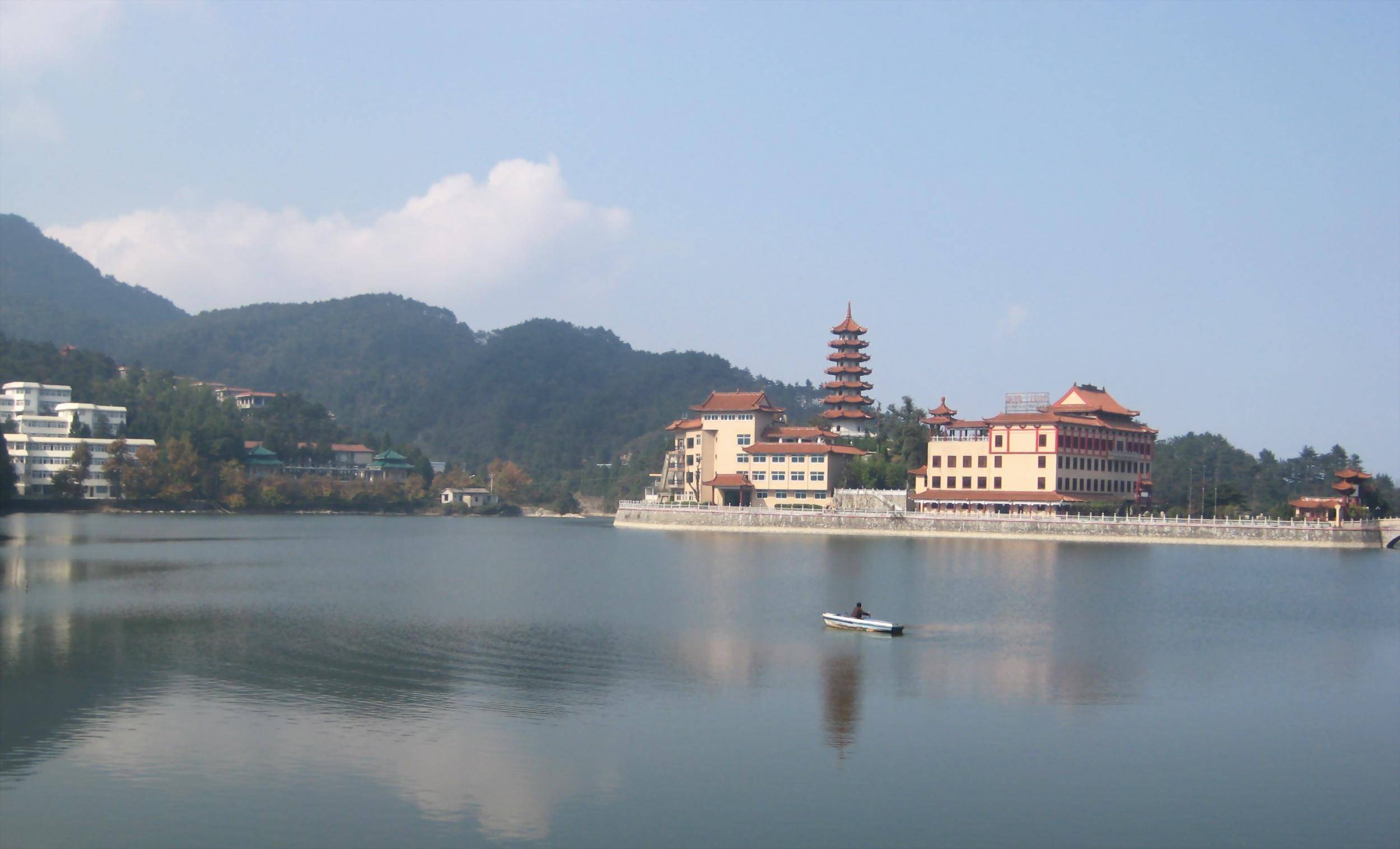 Ƭ 087.jpg