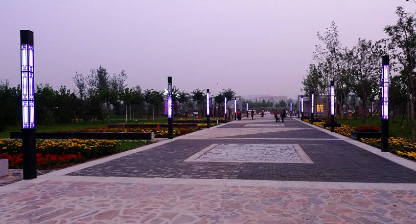 03.jpg